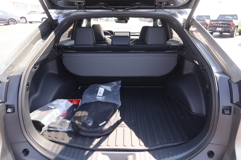 Toyota bZ Vehicle Full-screen Gallery Image 7