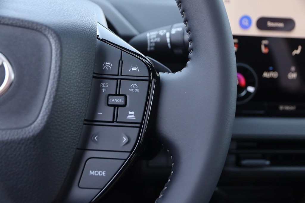 Toyota bZ Vehicle Full-screen Gallery Image 14