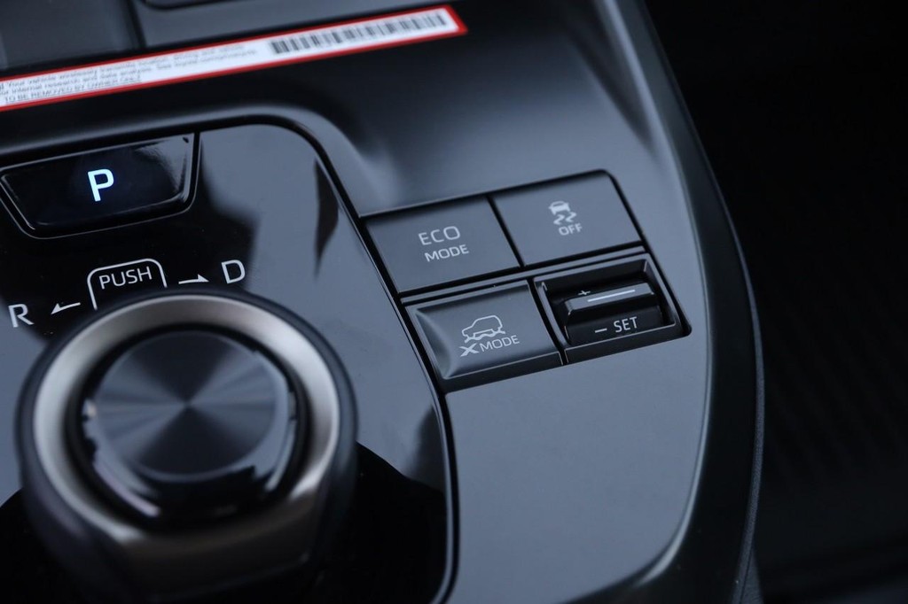 Toyota bZ Vehicle Full-screen Gallery Image 21