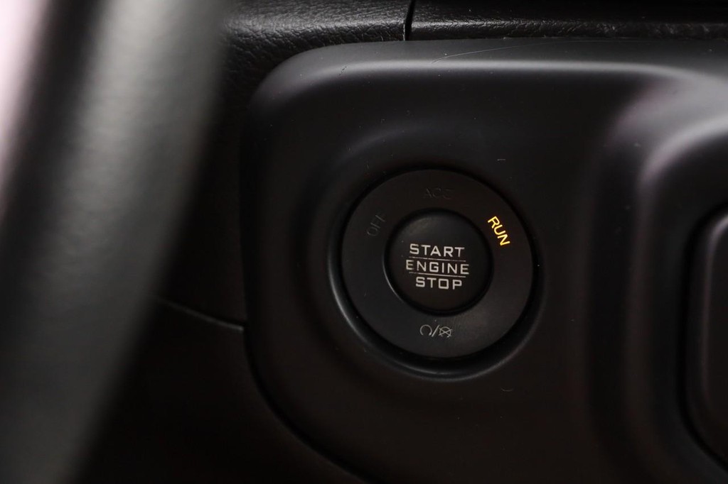 Jeep Wrangler Unlimited Vehicle Full-screen Gallery Image 15