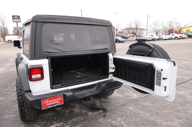 Jeep Wrangler Unlimited Vehicle Image 08