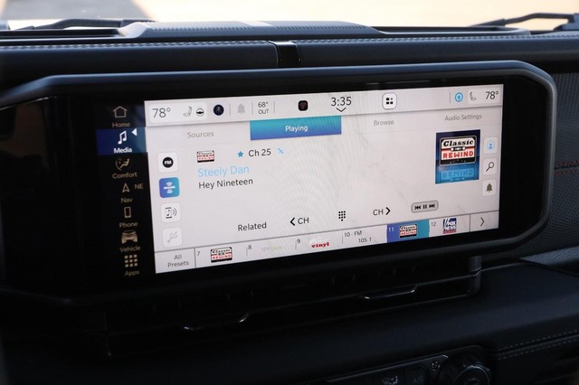 Jeep Wrangler Vehicle Image 18