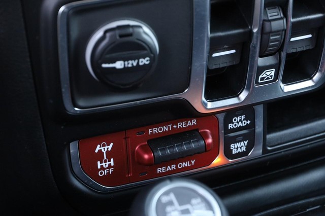 Jeep Wrangler Vehicle Image 21