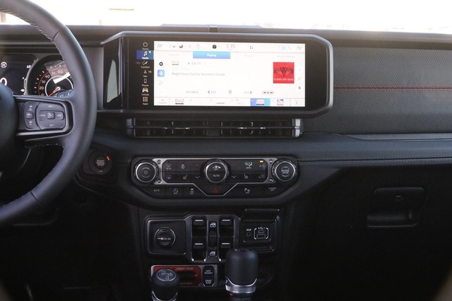 Jeep Wrangler Vehicle Image 27