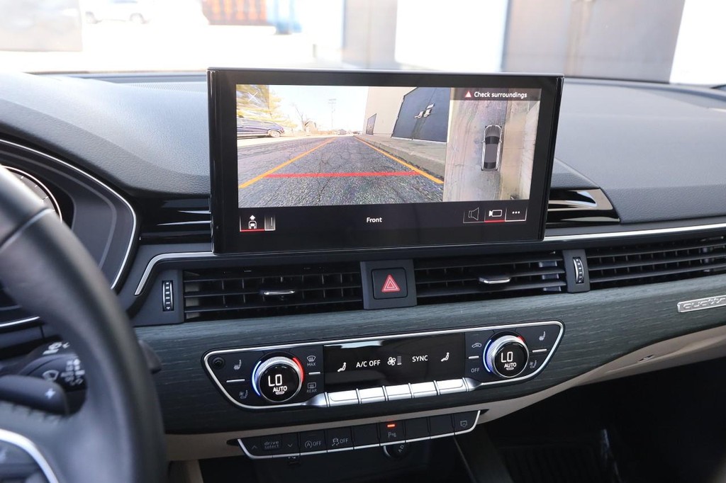 Audi A5 Sportback Vehicle Full-screen Gallery Image 16