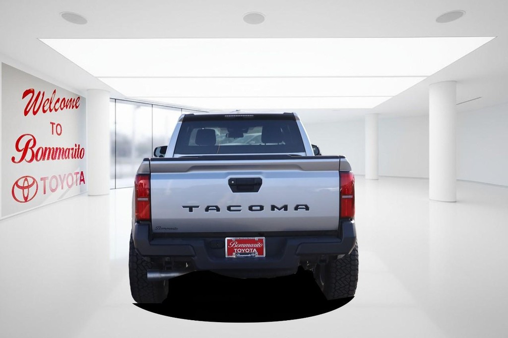 Toyota Tacoma 2WD Vehicle Full-screen Gallery Image 6