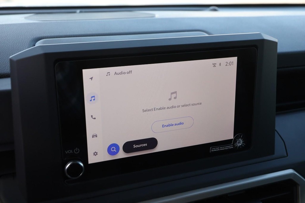 Toyota Tacoma 2WD Vehicle Full-screen Gallery Image 15