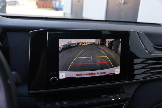 Toyota Camry Vehicle Image 16