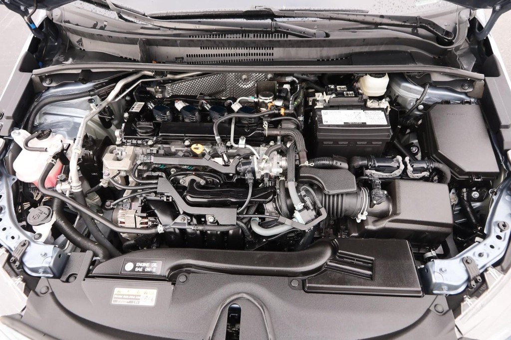 Toyota Corolla Vehicle Full-screen Gallery Image 25