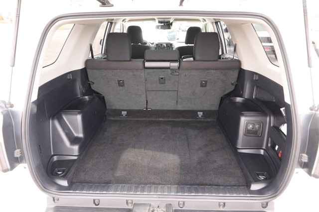 Toyota 4Runner Vehicle Image 07