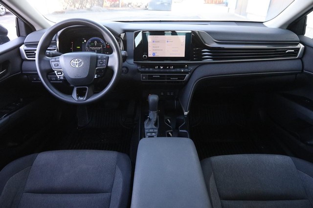 Toyota Camry Vehicle Image 22