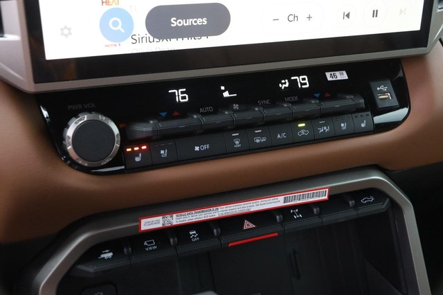 Toyota Tundra 4WD Vehicle Image 29