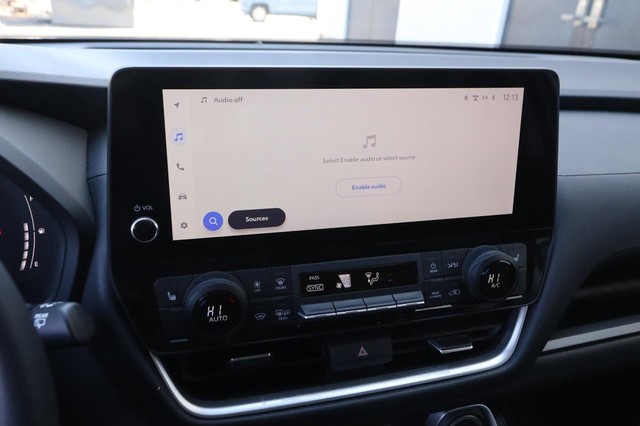 Toyota Grand Highlander Vehicle Image 16