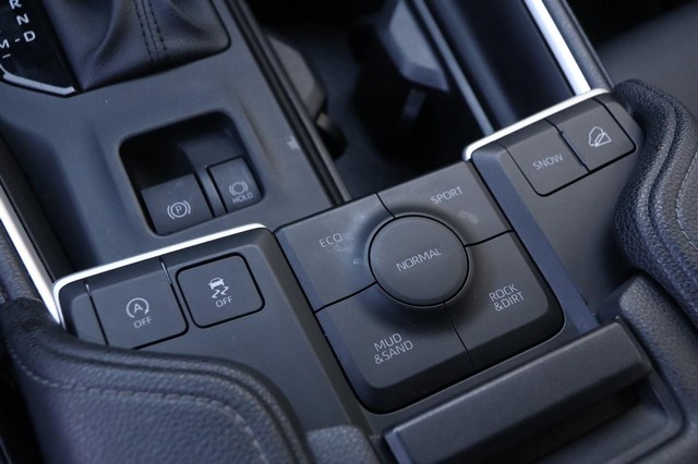 Toyota Grand Highlander Vehicle Image 19