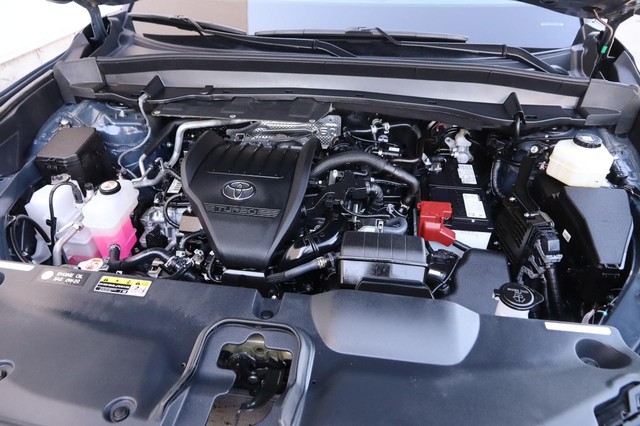 Toyota Grand Highlander Vehicle Image 27