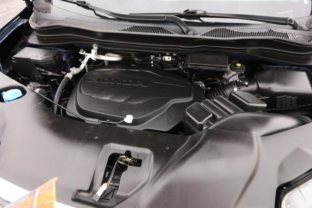 Honda Ridgeline Vehicle Full-screen Gallery Image 27