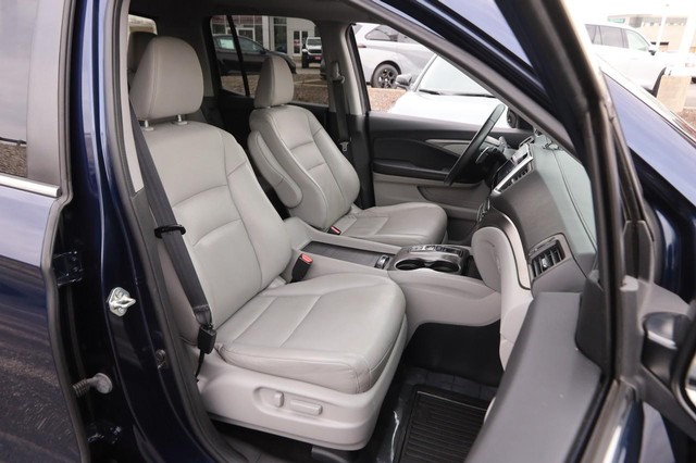 Honda Ridgeline Vehicle Image 26