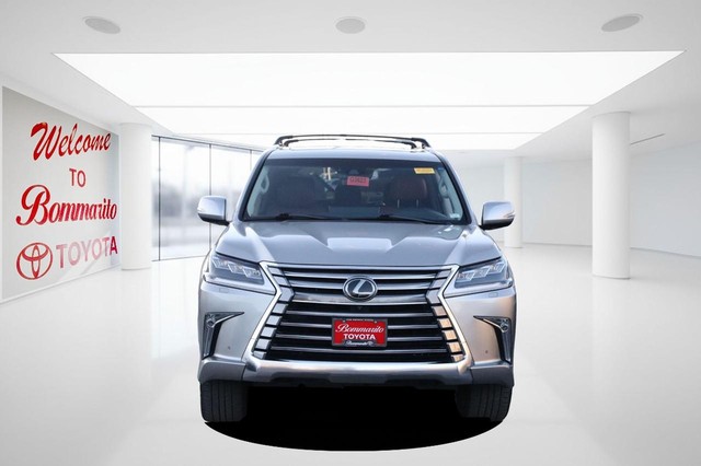 Lexus LX Vehicle Image 04
