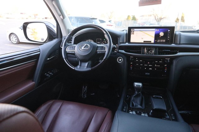 Lexus LX Vehicle Image 29