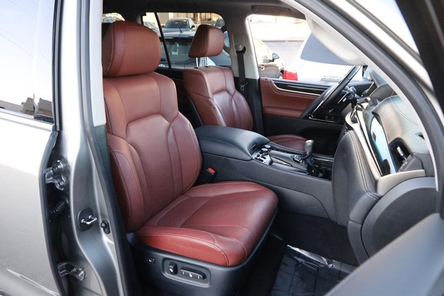 Lexus LX Vehicle Image 34