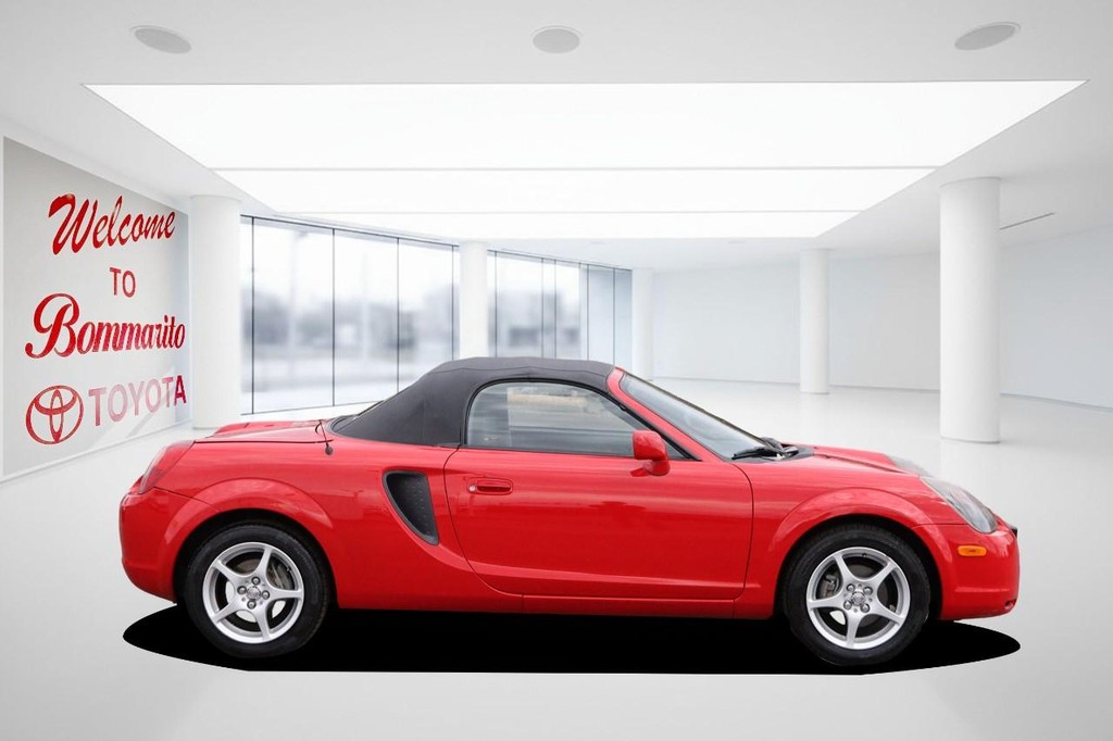Toyota MR2 Spyder Vehicle Full-screen Gallery Image 5