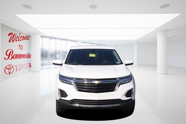 Chevrolet Equinox Vehicle Image 04