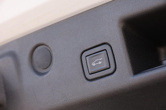 Chevrolet Equinox Vehicle Image 08