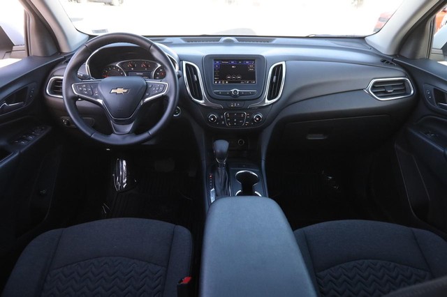 Chevrolet Equinox Vehicle Image 20