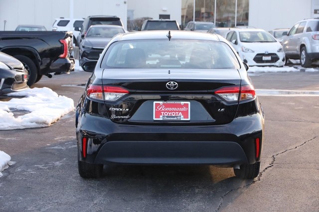 Toyota Corolla Vehicle Image 06