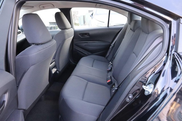 Toyota Corolla Vehicle Image 09