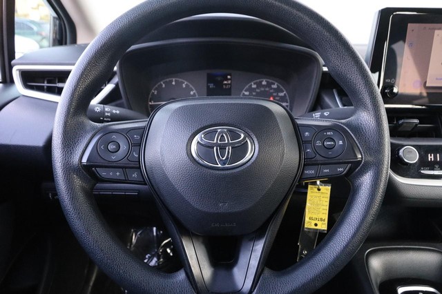 Toyota Corolla Vehicle Image 10