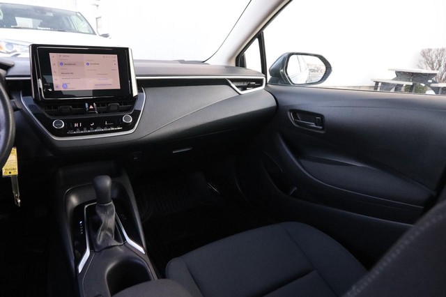 Toyota Corolla Vehicle Image 22