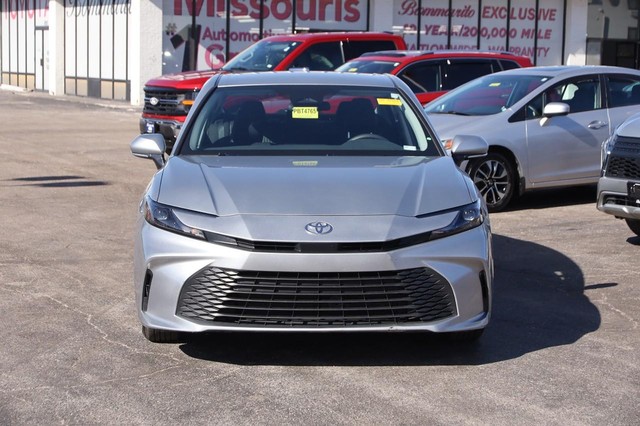 Toyota Camry Vehicle Image 04