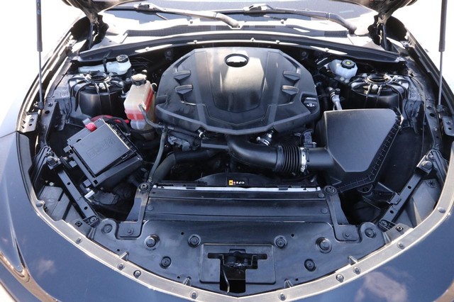 Chevrolet Camaro Vehicle Image 25