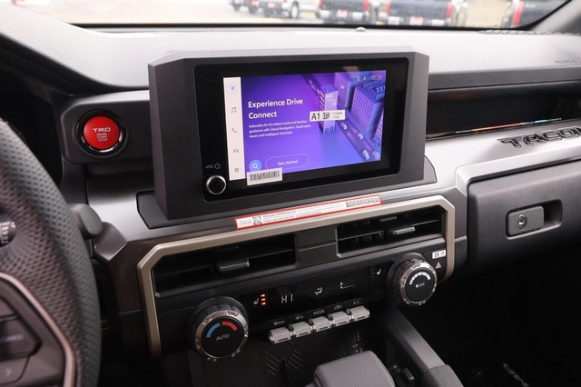 Toyota Tacoma Vehicle Image 15