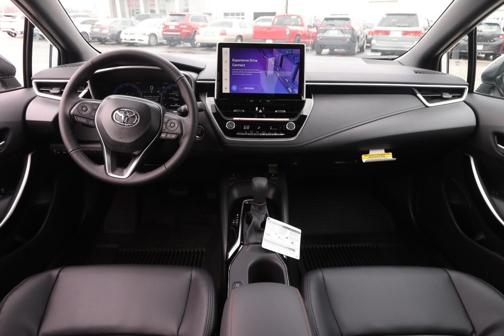 Toyota Corolla Vehicle Full-screen Gallery Image 20