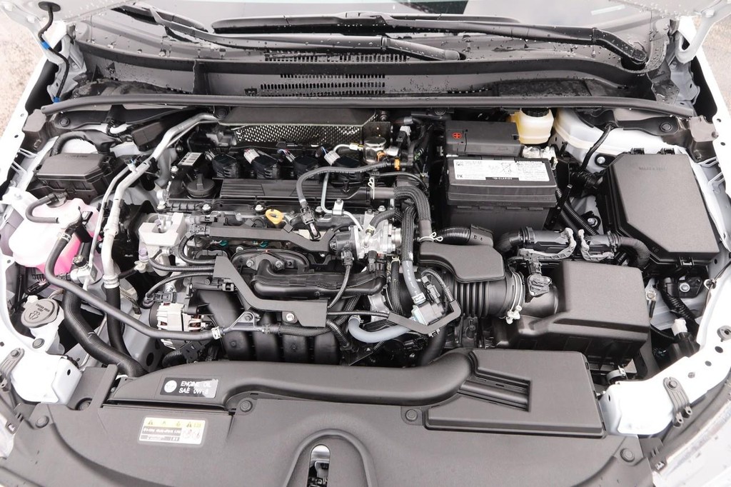 Toyota Corolla Vehicle Full-screen Gallery Image 26