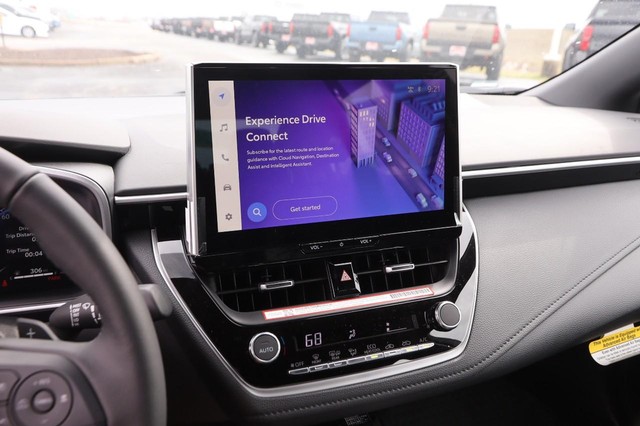 Toyota Corolla Vehicle Image 16