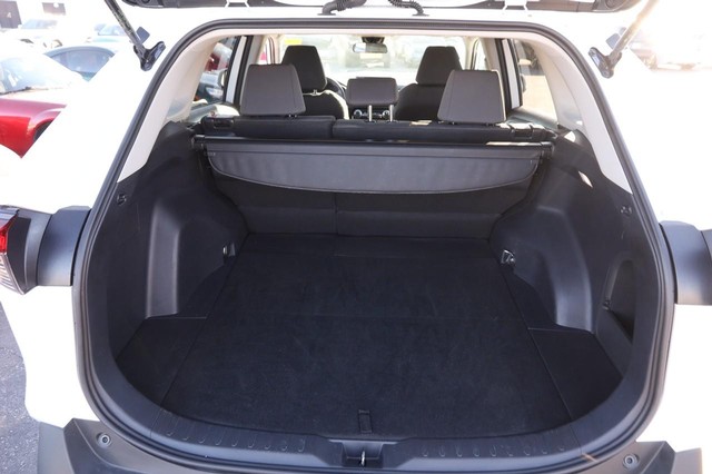 Toyota RAV4 Vehicle Image 07