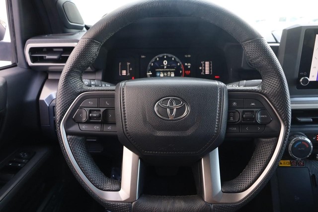 Toyota Tacoma 4WD Vehicle Image 10