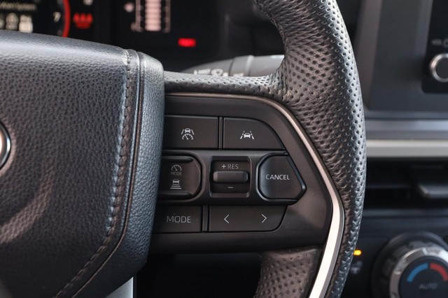 Toyota Tacoma 4WD Vehicle Image 12