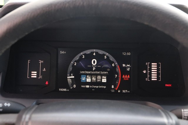 Toyota Tacoma 4WD Vehicle Image 13