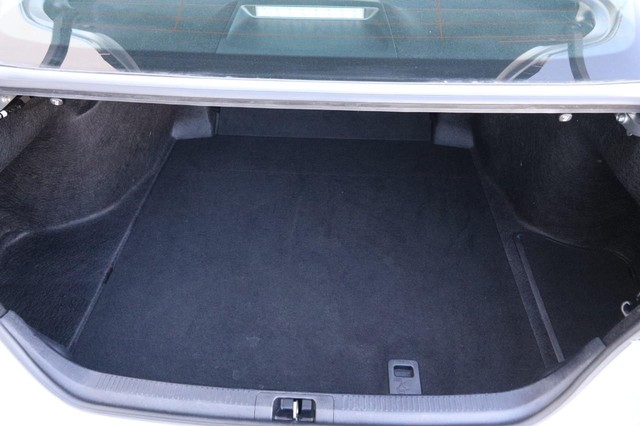 Toyota Camry Vehicle Image 07