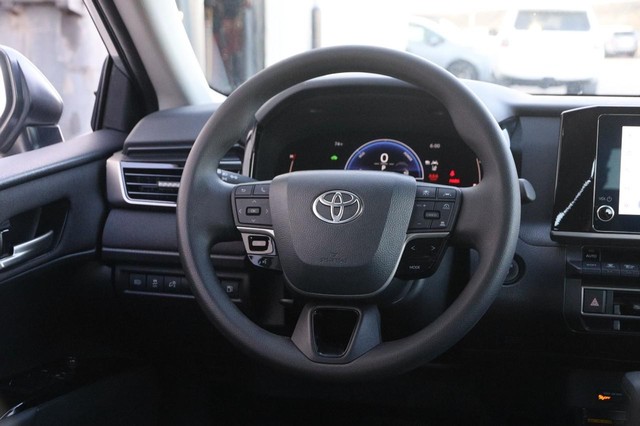 Toyota Camry Vehicle Image 22