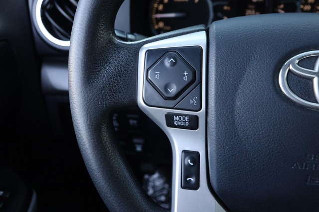 Toyota Tundra 4WD Vehicle Image 11