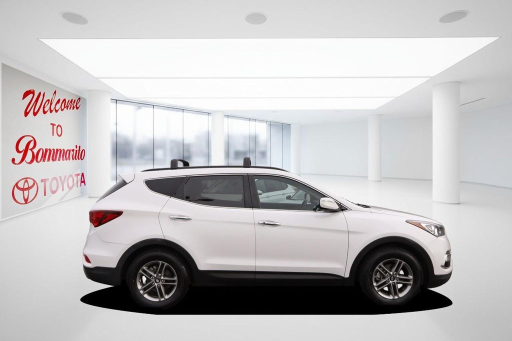 Hyundai Santa Fe Sport Vehicle Full-screen Gallery Image 5