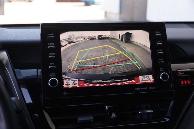 Toyota Camry Vehicle Image 17