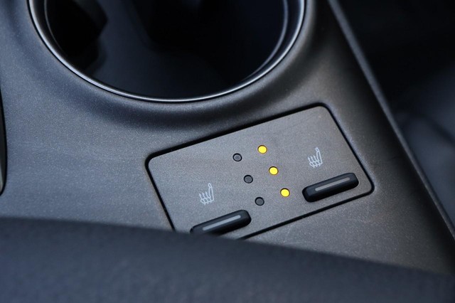 Toyota Camry Vehicle Image 20