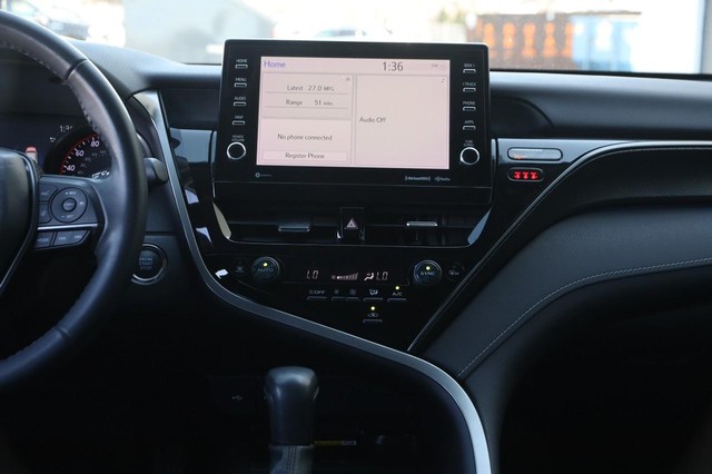 Toyota Camry Vehicle Image 25