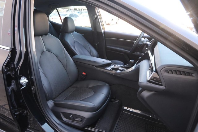 Toyota Camry Vehicle Image 27